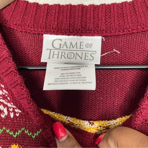 Game of Thrones Men Sweater Medium Burgundy Drink Christmas Holiday Grandpa - Picture 4 of 9